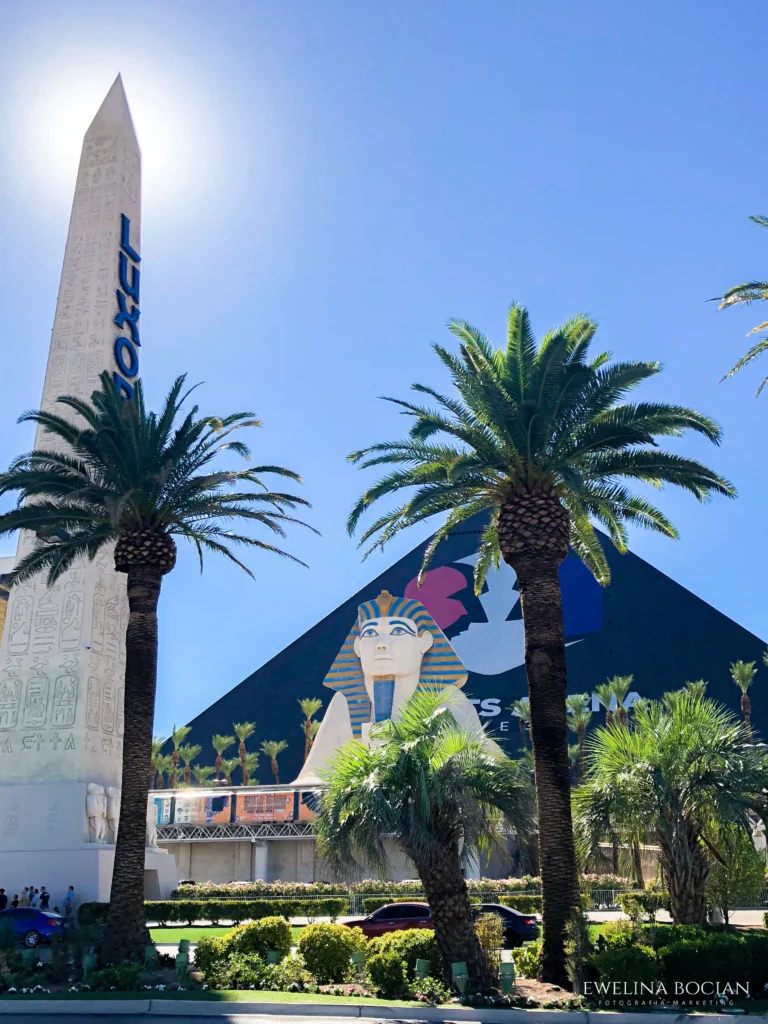 Vegas, piramida