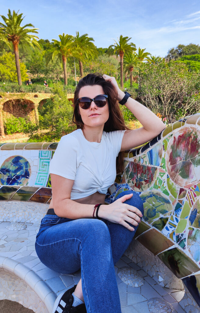 Girl posing in Park Guell