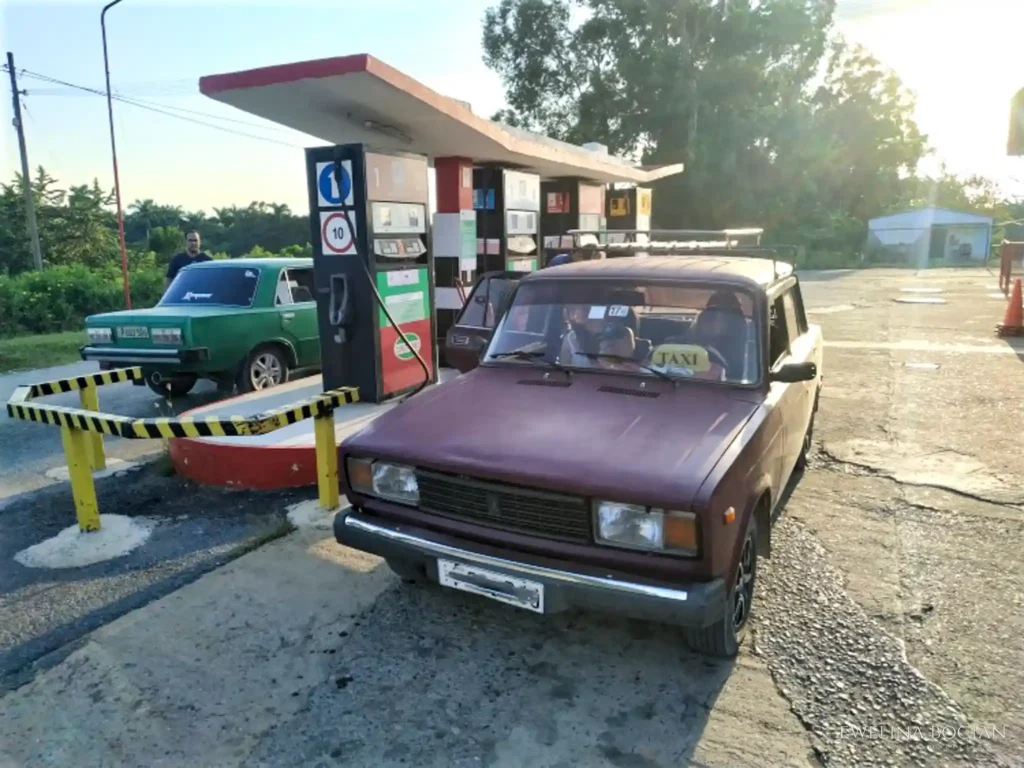 Tankowanie na stacji